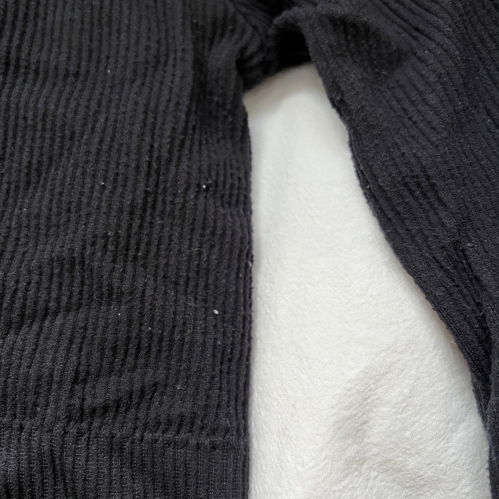 Garage Stella Long Sleeve Seamless top Black - Picture 4 of 6